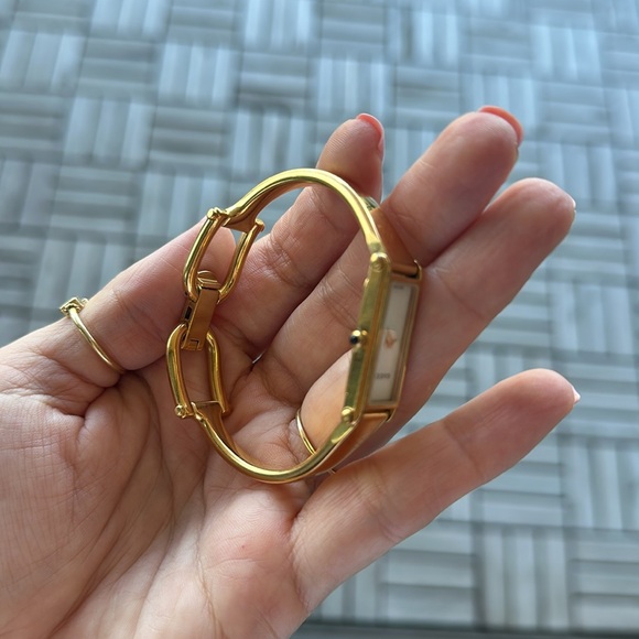 Gucci 1500 Series watch - Picture 11 of 11